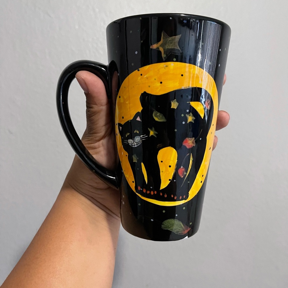 Certified International Black Mug with Yellow Cat Design Halloween